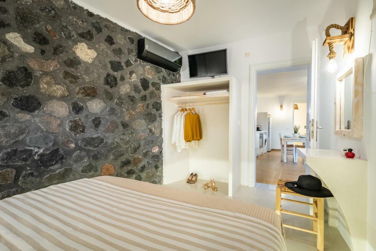 Klimata House - Private Jacuzzi Pool & Bbq Villa Vlychada Екстер'єр фото